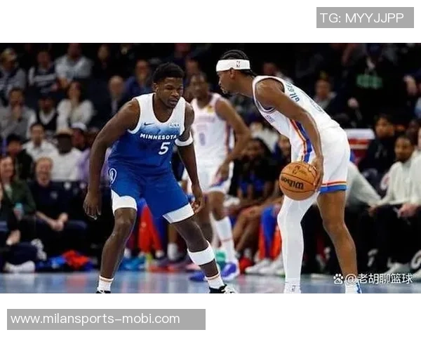 爱德华兹谈控卫角色适应强调减少失误与团队配合的重要性 爱德华兹谈控卫角色适应强调减少失误与团队配合的重要性